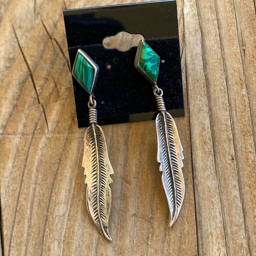 Authentic Malachite Feather Earrings - image 2